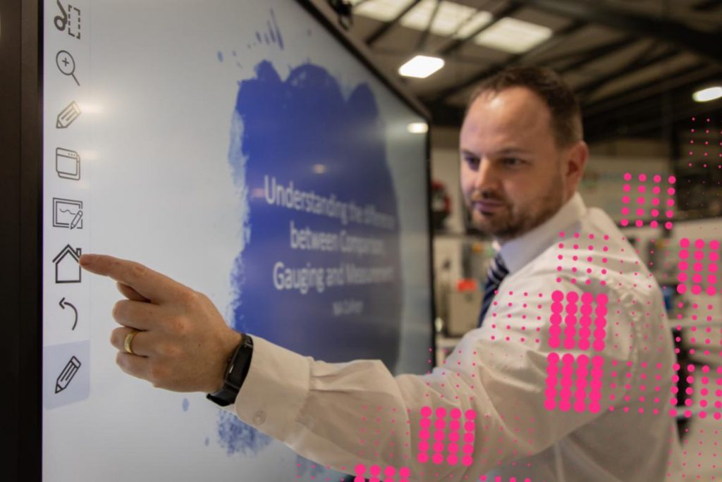 Clevertouch Higher Further Education - Education 1 - Electrical Data and EV specialists - Smartplc